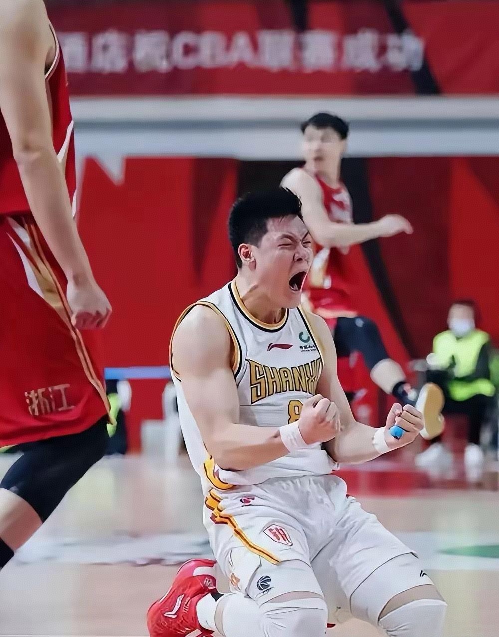 九游体育直播-山西队遭逢负面，力图扭转颓势