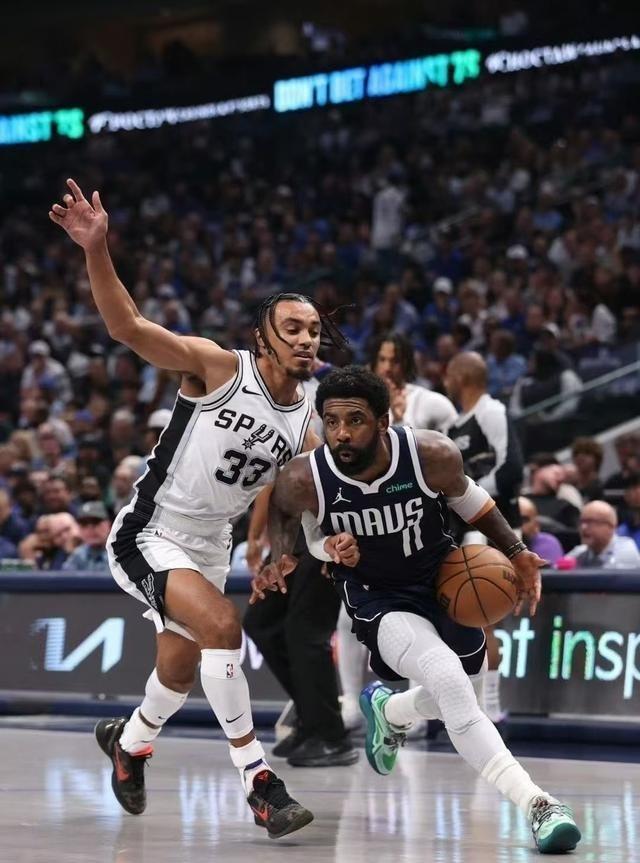 独行侠逆转马刺,客场取得三连胜 独行侠逆转马刺,客场取得三连胜