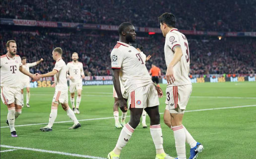 9you娱乐-贝尔纳多奋力追击，拜仁淘汰赛晋级