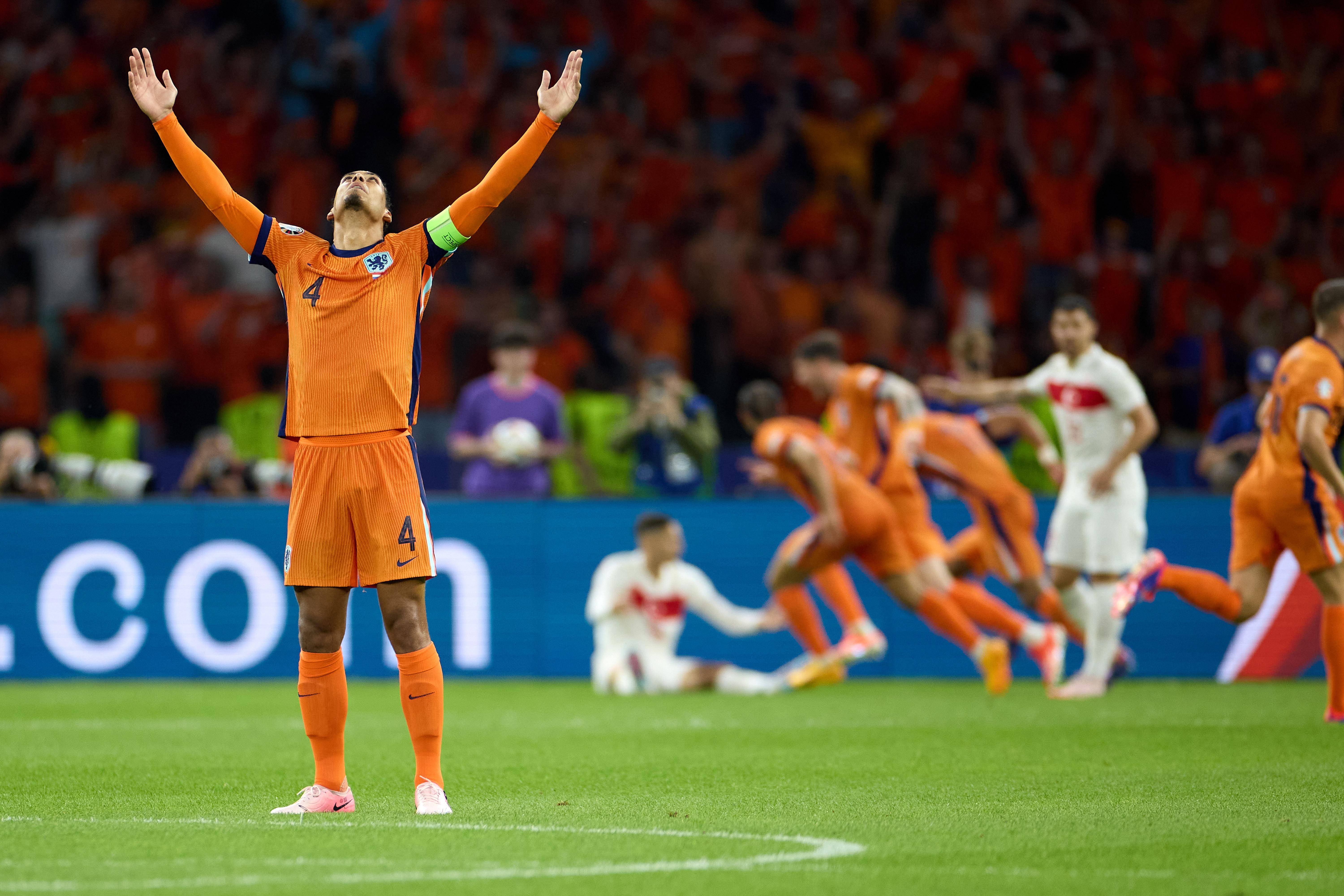 九游娱乐app下载-荷兰击败匈牙利-荷兰战胜匈牙利队