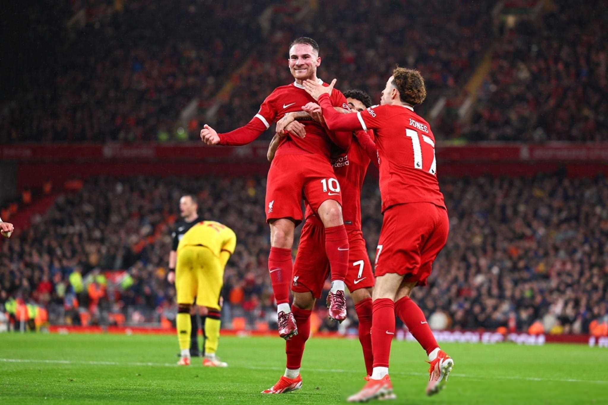 包含欧洲国家联赛：胜出者将夺得历史性胜利的词条