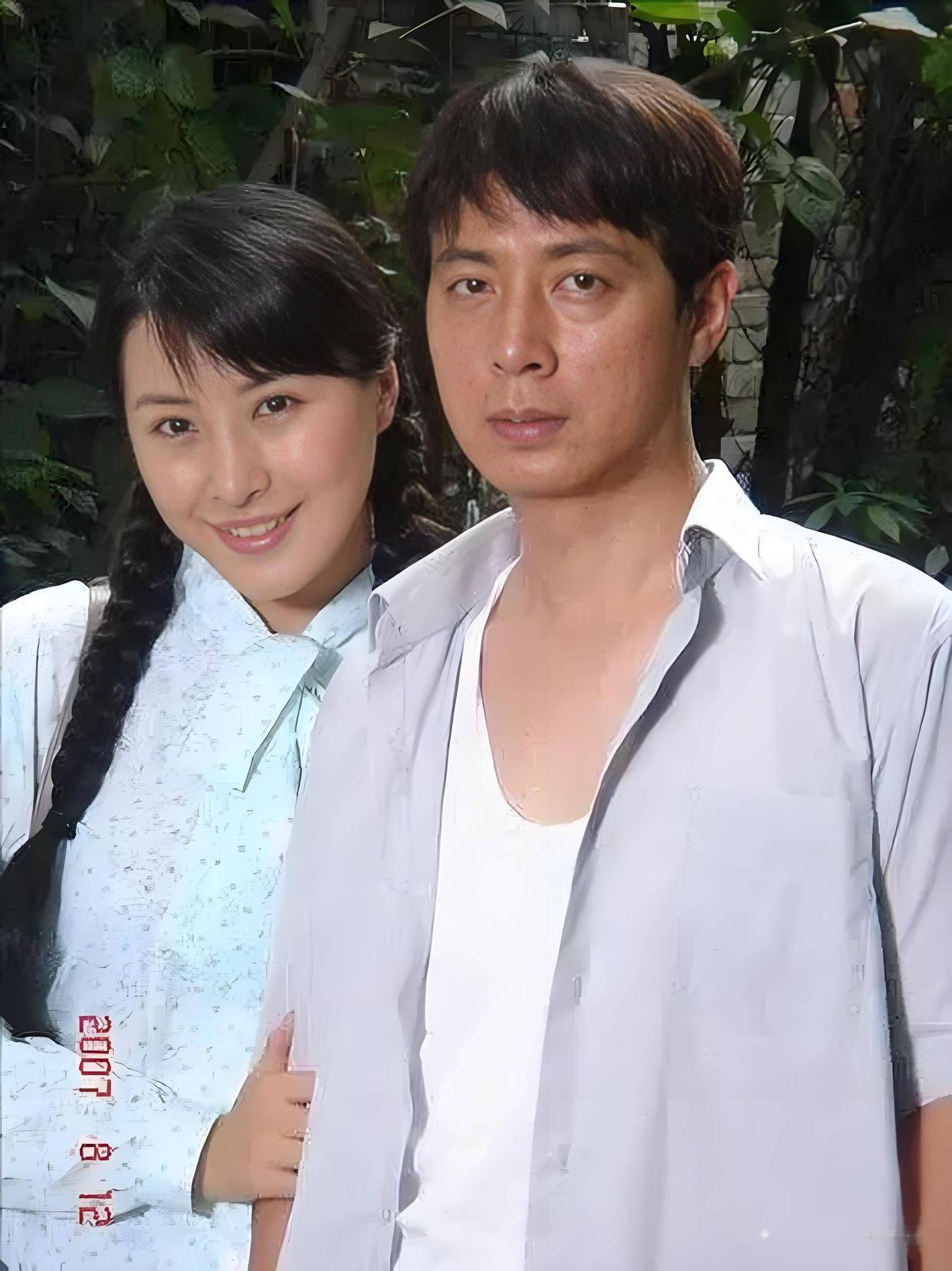 劲敌对垒双人组，默契合作打造完美表演