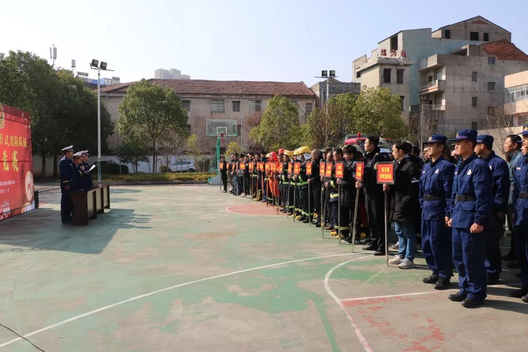 湖北队全队积极备战，奋力向前