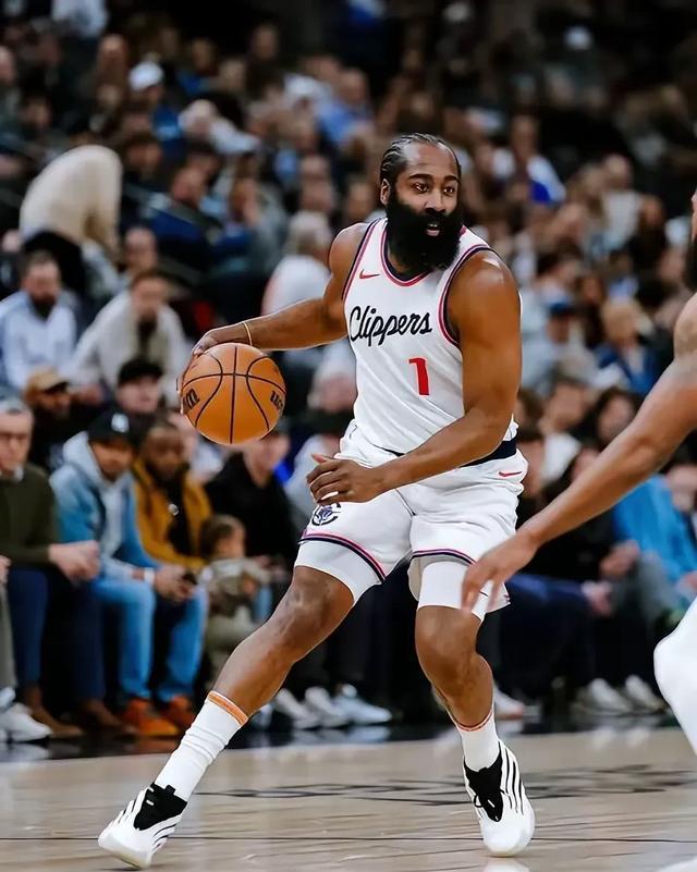 九游游戏-快船球员受伤，将缺席下一场比赛的简单介绍