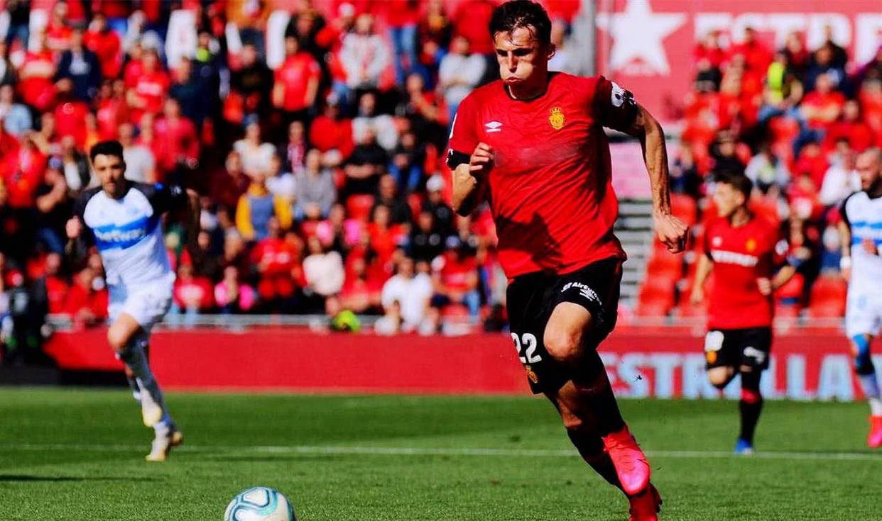 九游娱乐官方-塞维利亚客场轻松获胜，继续稳居积分榜前列