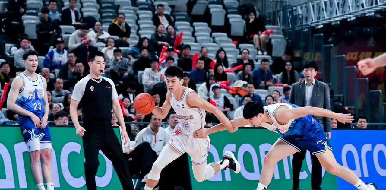 新疆男篮年底集训备战全国联赛