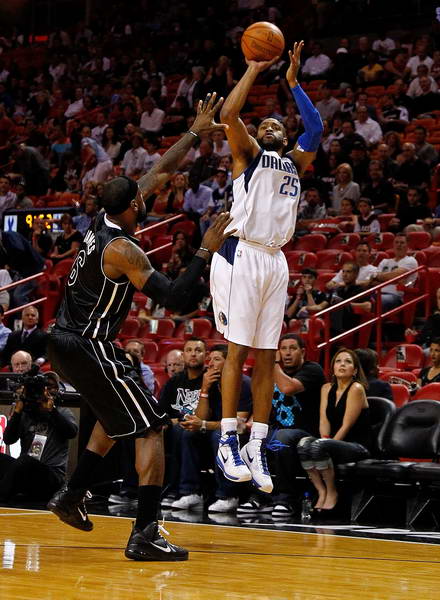 关于小牛赢得关键战役，球队士气大振的信息