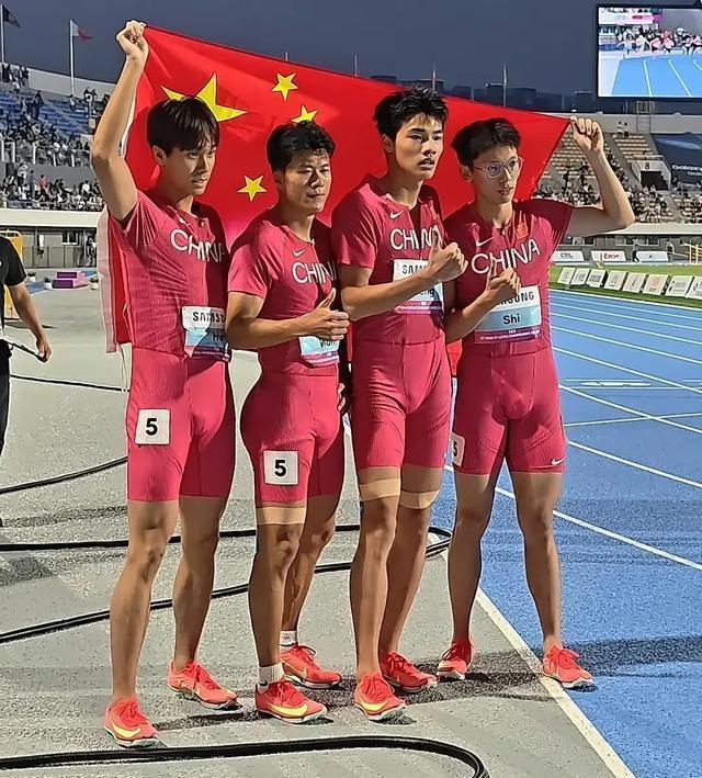 九游娱乐网页-新秀崭露头角！选手力抢男子田径项目亚军