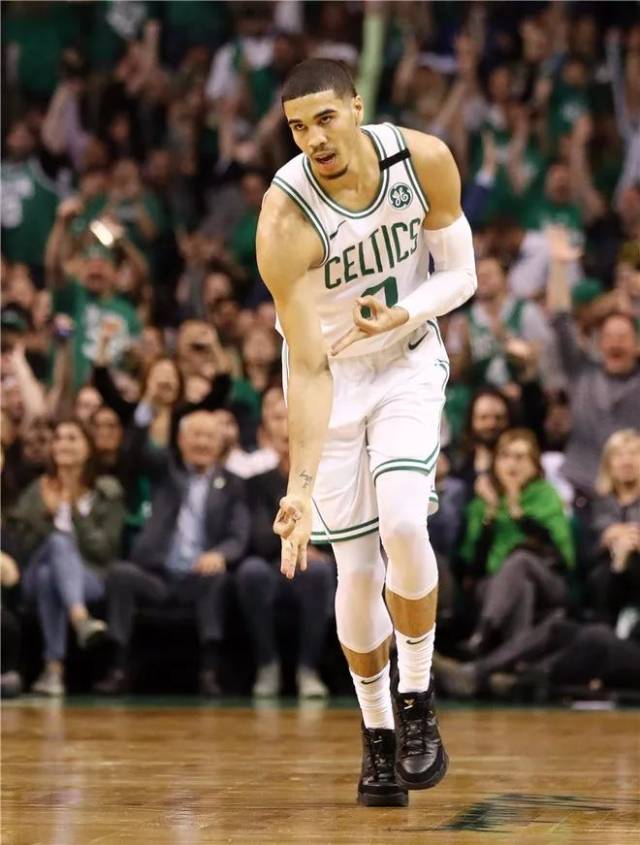 九游娱乐官方-巴黎凯尔特人队战绩正佳，继续保持不败势头迎接更多挑战