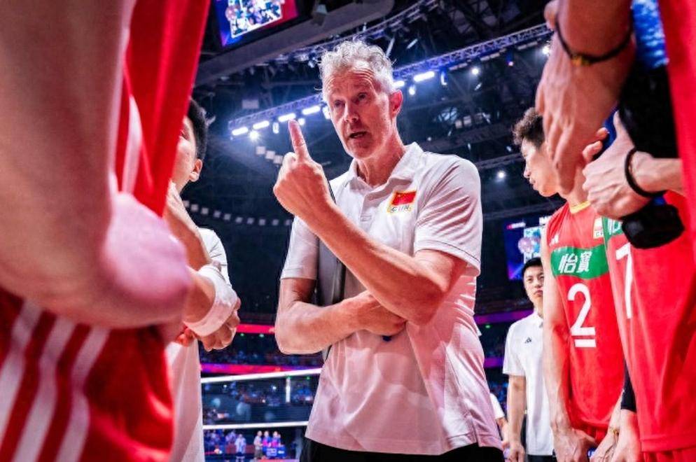 阿洛湖战平对手，与对手握手言和