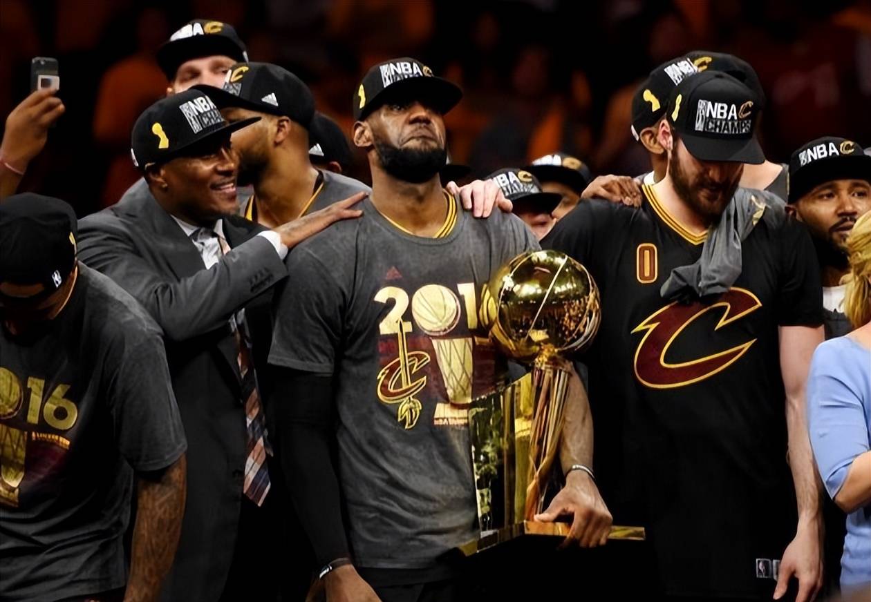 九游app下载-NBA联赛球队排名争夺最后一席