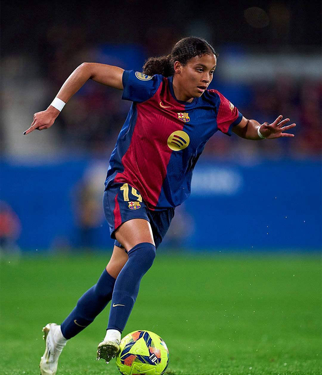 葡萄牙女足力压群雄取得地区赛杯冠军