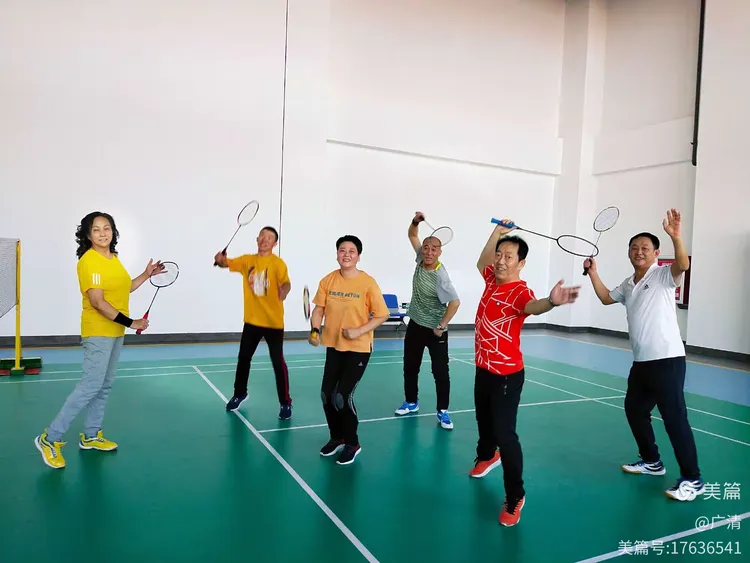 九游娱乐网页-包含唐山队活力四射，展现出色团队合作的词条