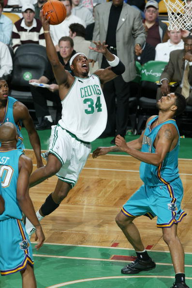 九游体育平台-骑士队客场分落败黄蜂页博葺分