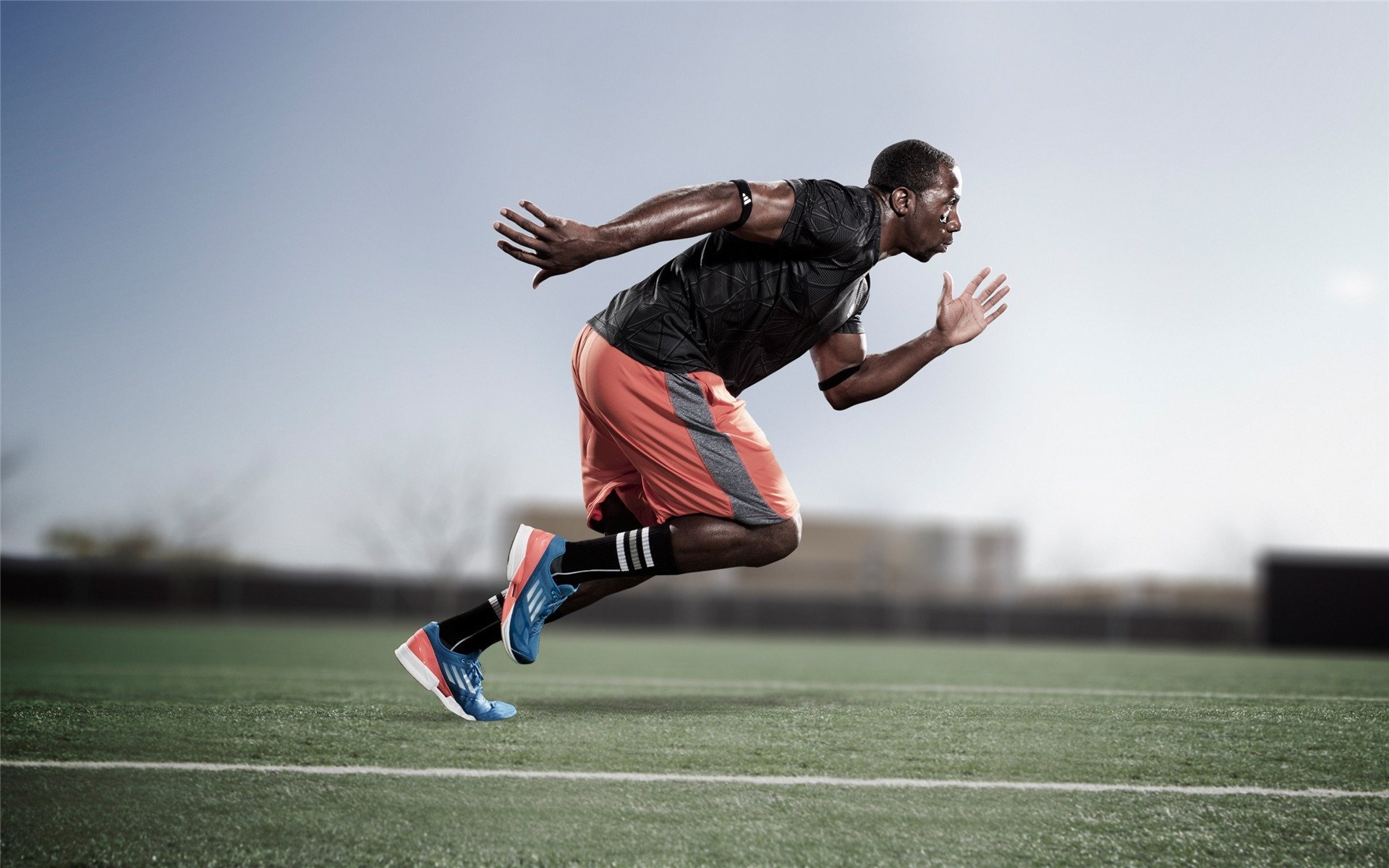 当午夜吞没水晶，一场波兰狂胜与一颗提前升起的星