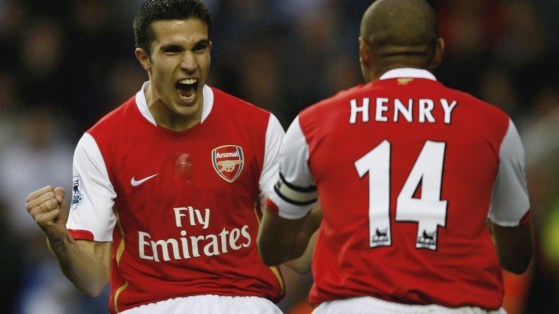 九游娱乐-镜像之战,同一轮月光下的两种光芒