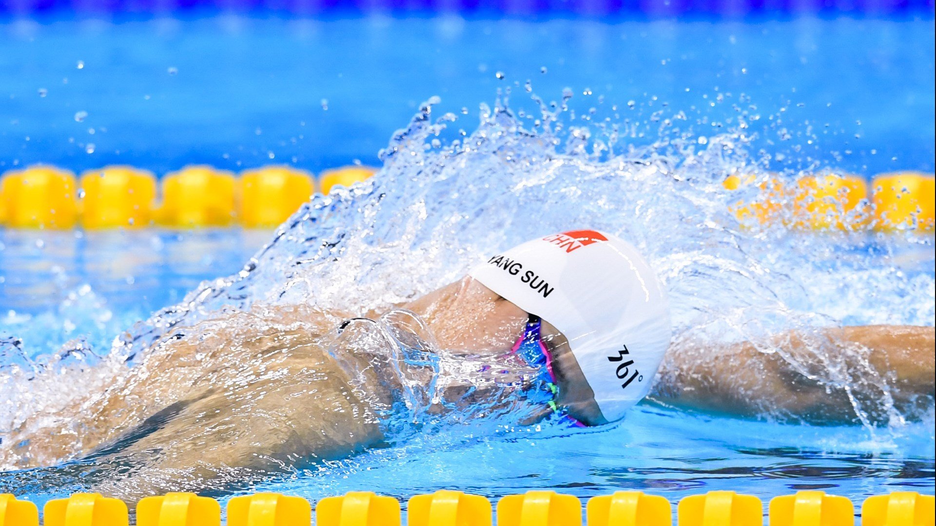 雷霆逆袭湖人,易建联最后一舞的终极救赎